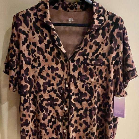 Stars Above Leopard Print Short Pajama Set - Picture 7 of 8